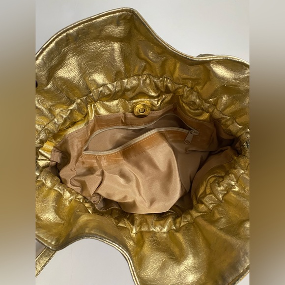 Vintages Whiting and Davis International Bucket Drawstring evening Gold bag - Picture 13 of 16